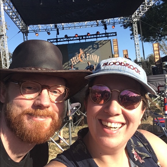 Meet your Posher, Sarah - Picture 3 of 4